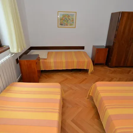Creska 629 Apartmán *