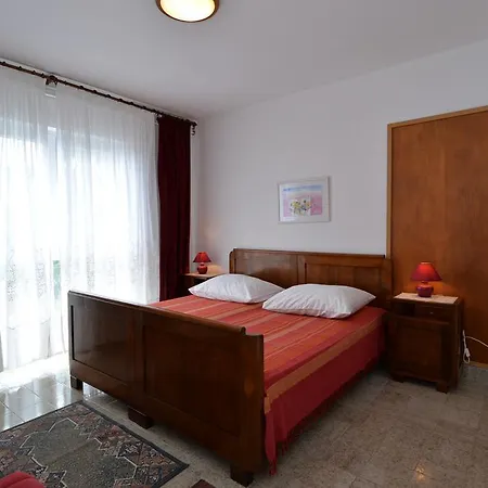 Apartment Creska 629 *