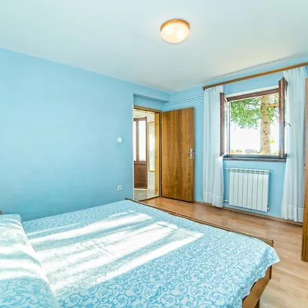 Apartment Creska 629 *